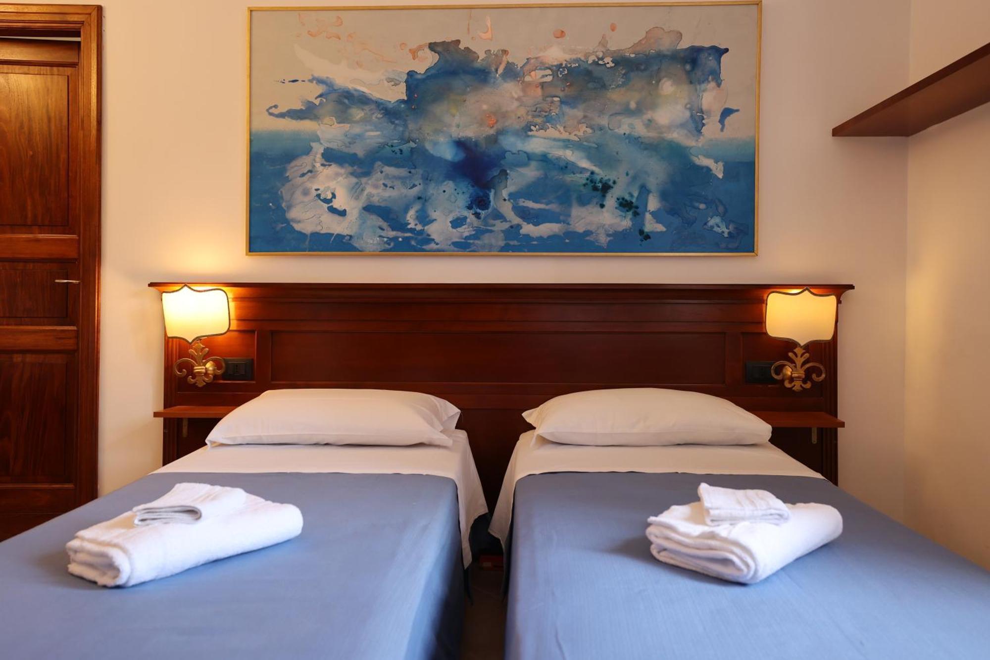 Hotel Villa Cute - Hvc Липари Екстериор снимка